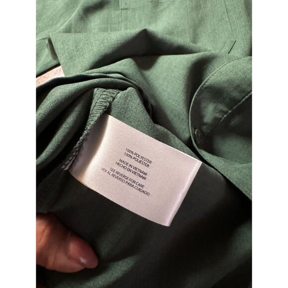 Orvis Mens Medium Short Sleeve Tech Shirt Hunter Green Leather Tab Pocket Vented - Picture 7 of 7